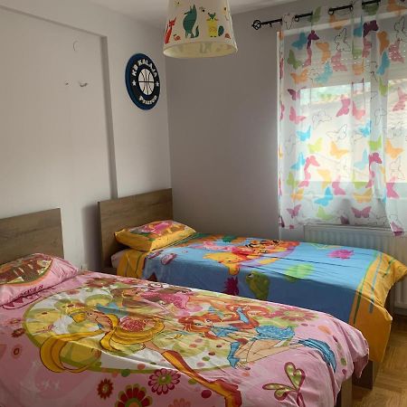 Cozy City Center Apartment Prizren Exterior photo